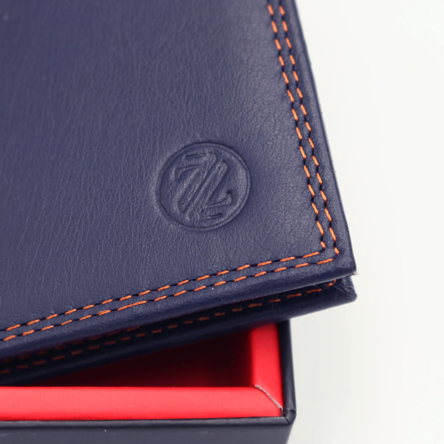 Zelora Paris Men’s Genuine Leather Small Minimalist Wallet – Blue