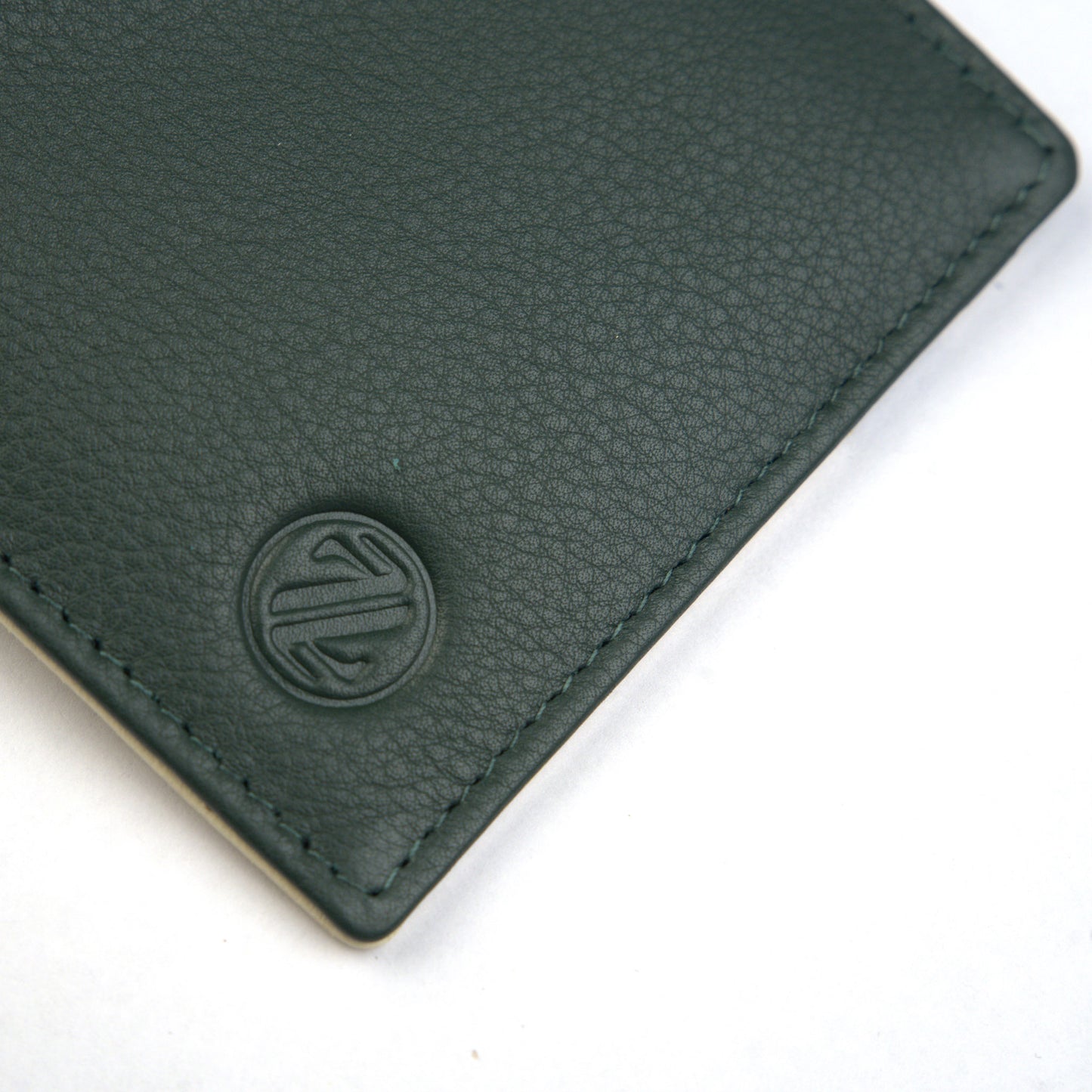 MENS TRI COLOUR LEATHER WALLET – GREEN