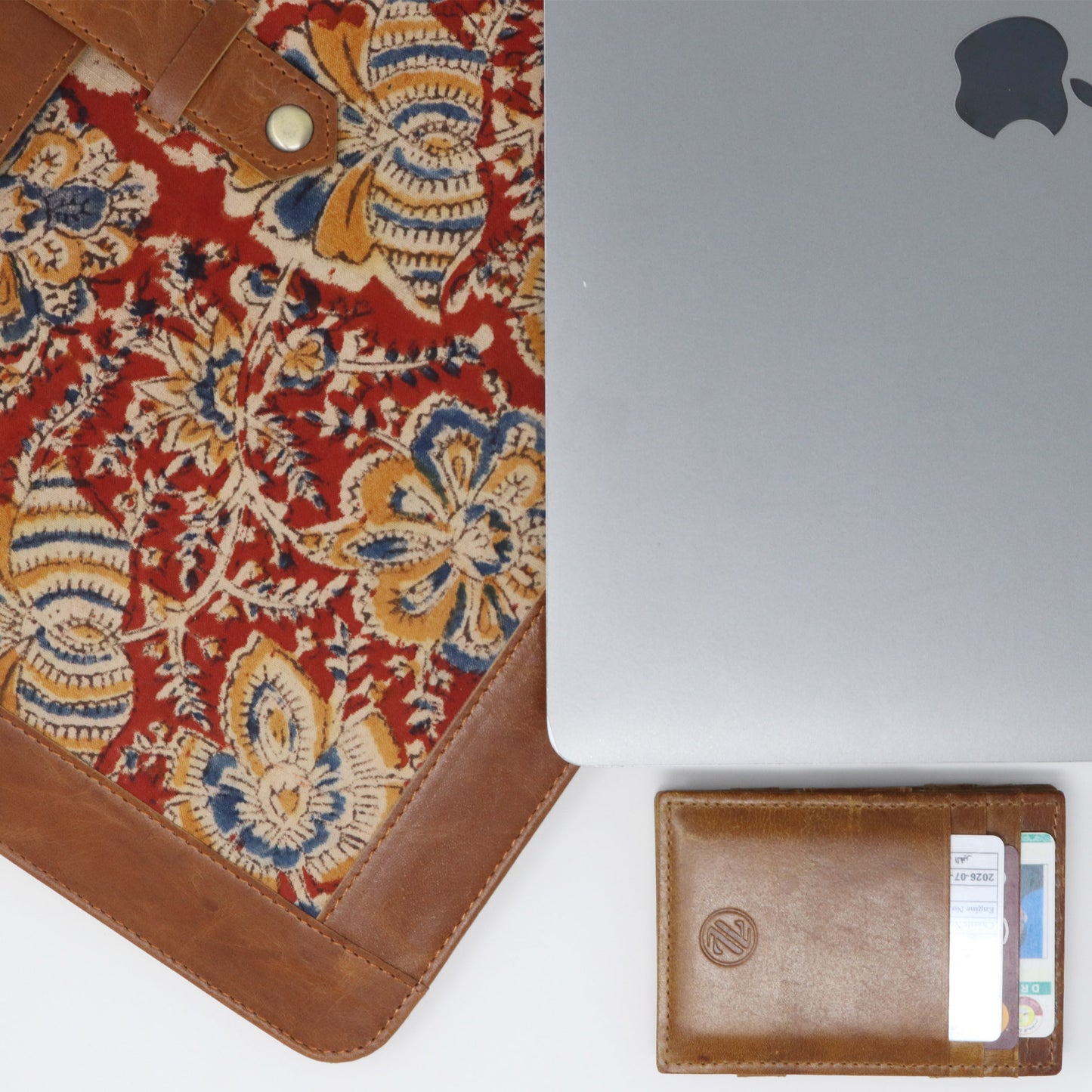 Zelora Paris Laptop Sleeve-Red Floral Kalamkari Edition